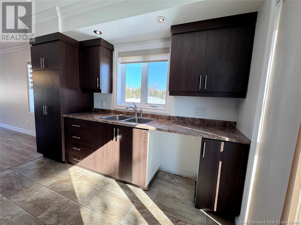 71-77 Beaulieu Street, Saint-Quentin, New Brunswick  E8A 1B5 - Photo 9 - NB117339