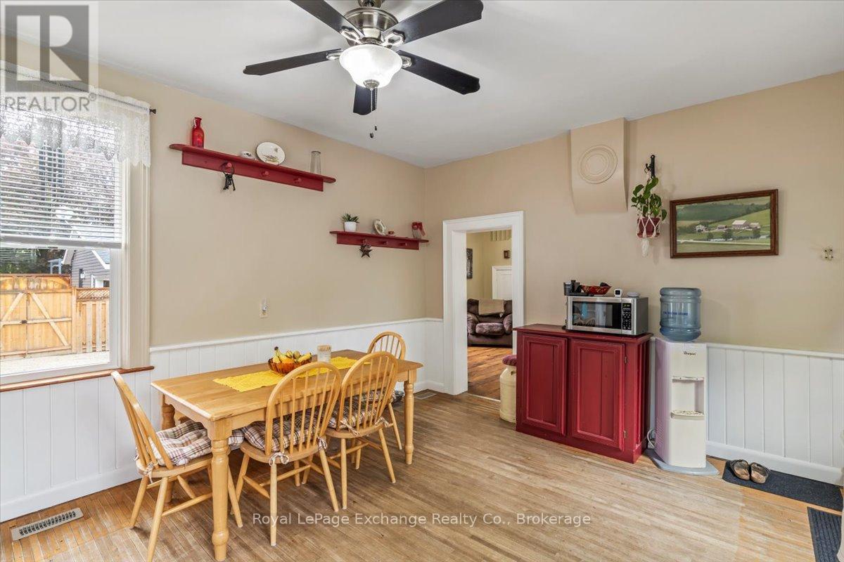 144 Yonge Street S, Arran-Elderslie, Ontario  N0H 2N0 - Photo 28 - X12173948