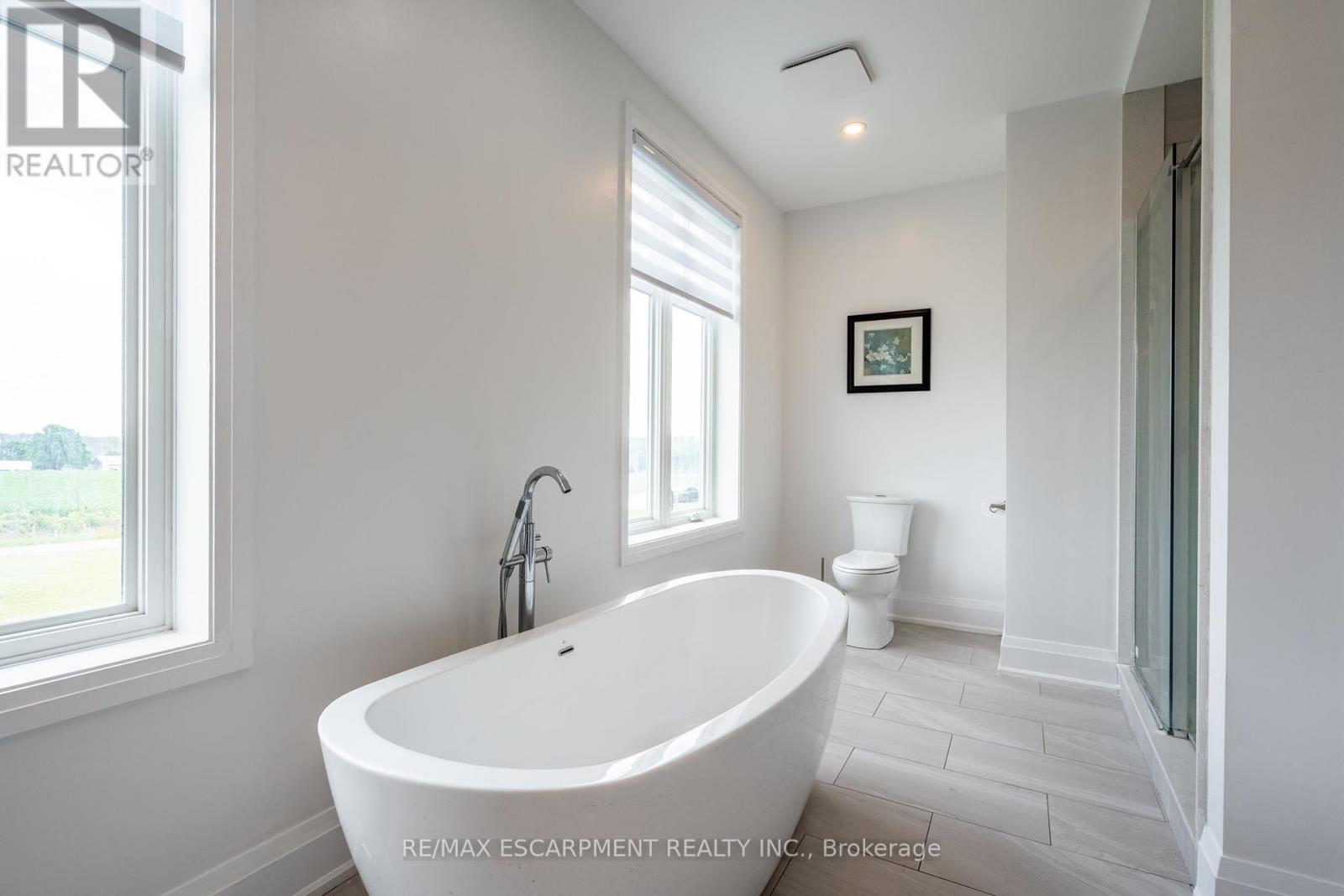 4 Concession 11 Road E, Hamilton, Ontario  L8B 1H8 - Photo 21 - X12259864