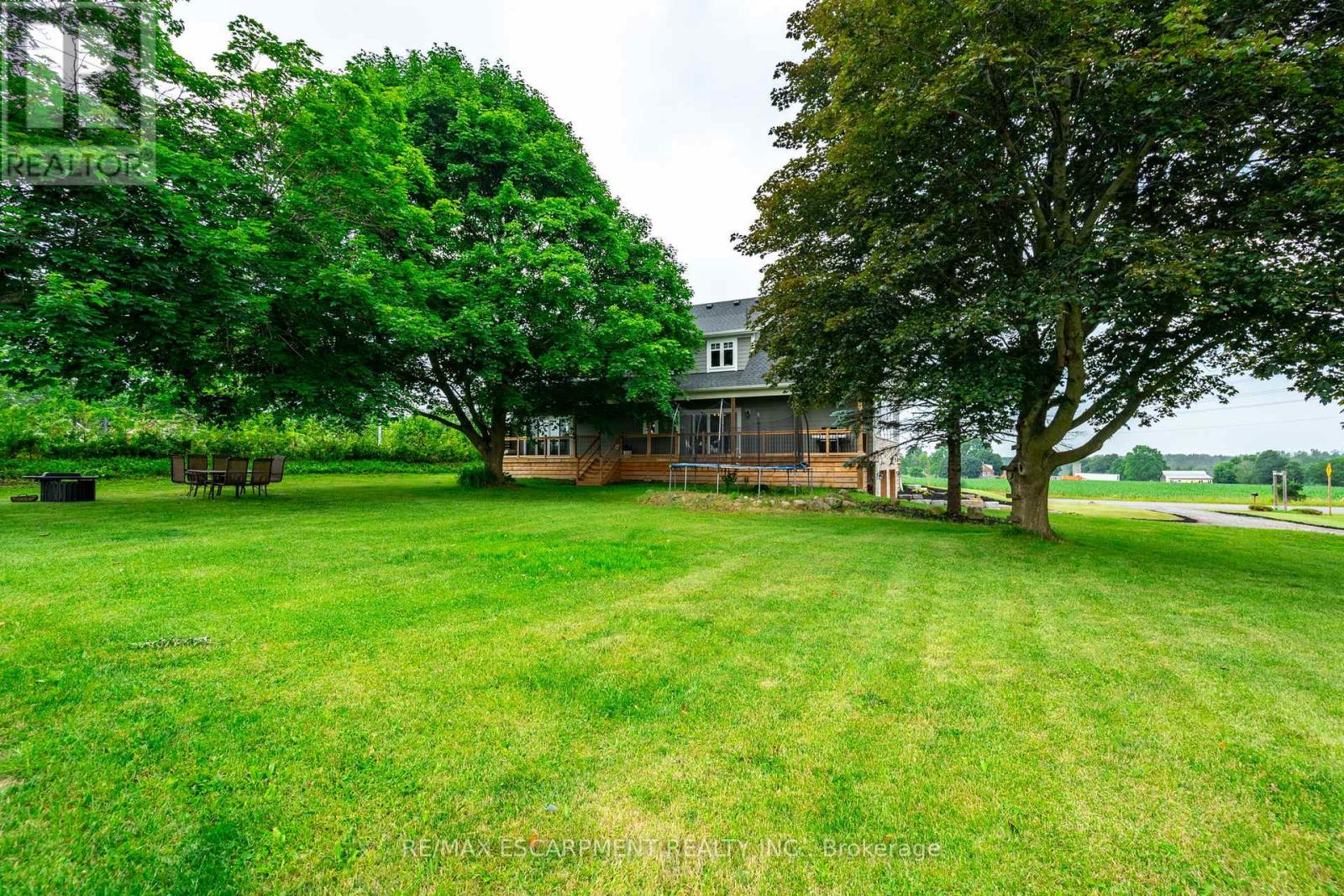4 Concession 11 Road E, Hamilton, Ontario  L8B 1H8 - Photo 41 - X12259864
