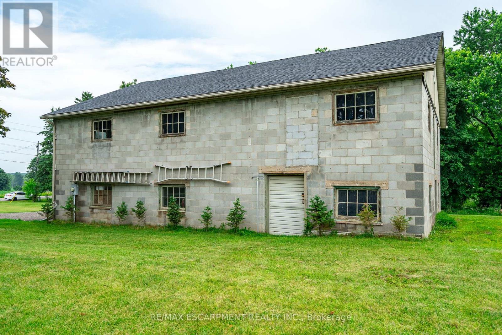 4 Concession 11 Road E, Hamilton, Ontario  L8B 1H8 - Photo 43 - X12259864
