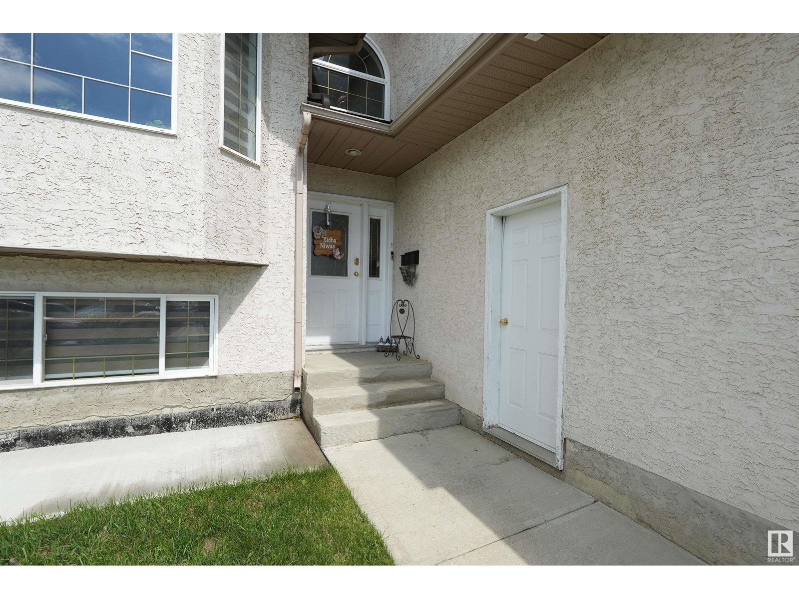 Property at 2218 Kaufman Way NW image 3
