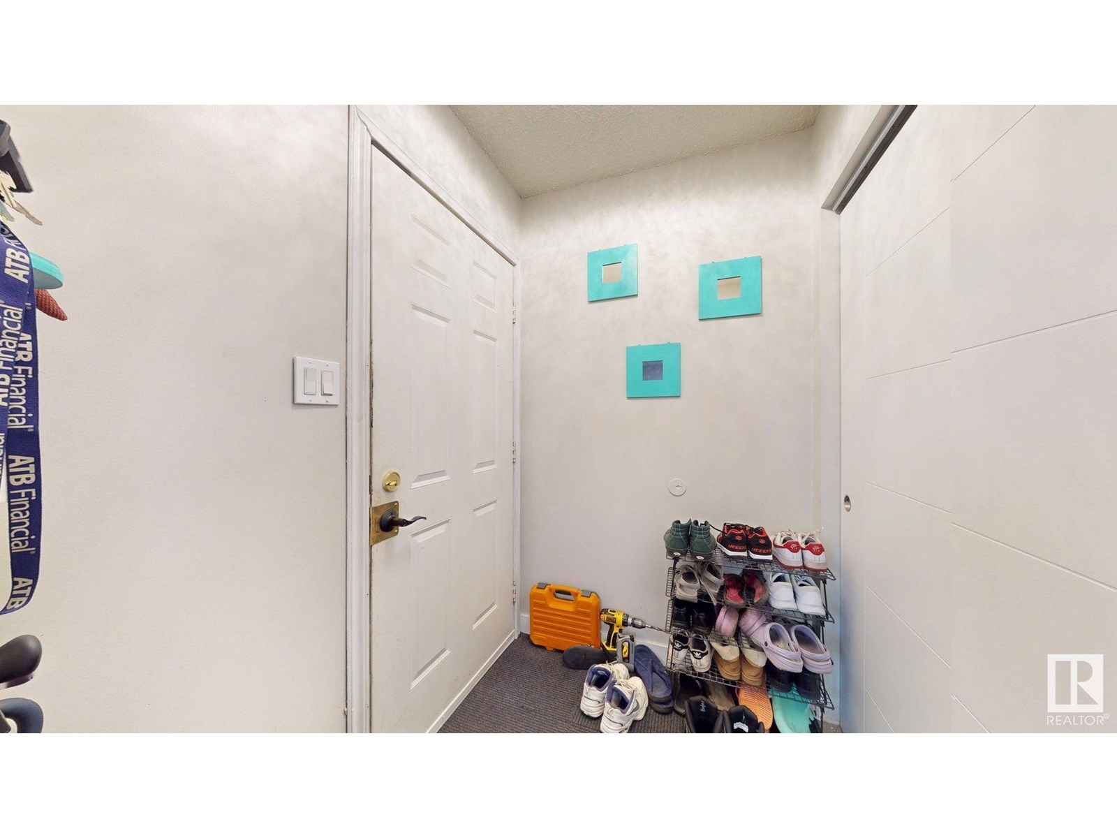 Property at 1436 62 ST NW image 4