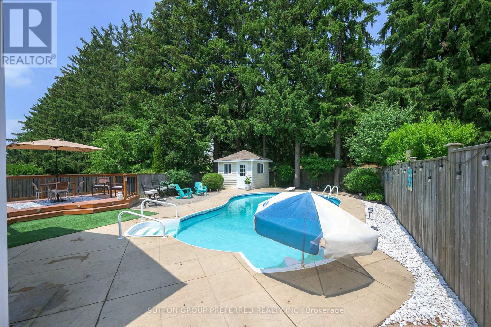 Property at 978 CHERRYHAVEN DRIVE image 3