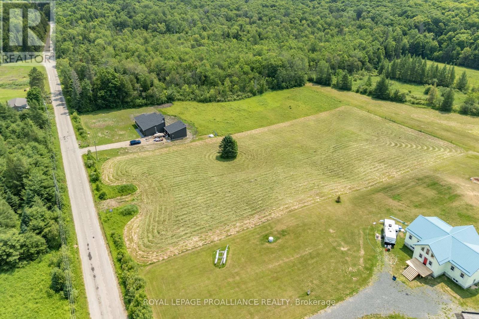1226 Gull Lake Road, Frontenac (Frontenac North), Ontario  K0H 1B0 - Photo 17 - X11958174