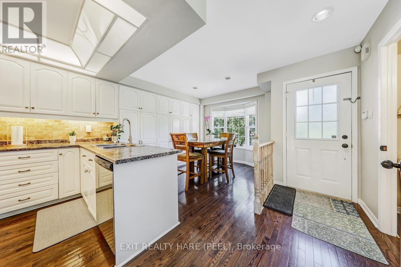 6 - 119 Spring Road, Georgina, Ontario L4P 2K4 - Photo 15 - N12259981