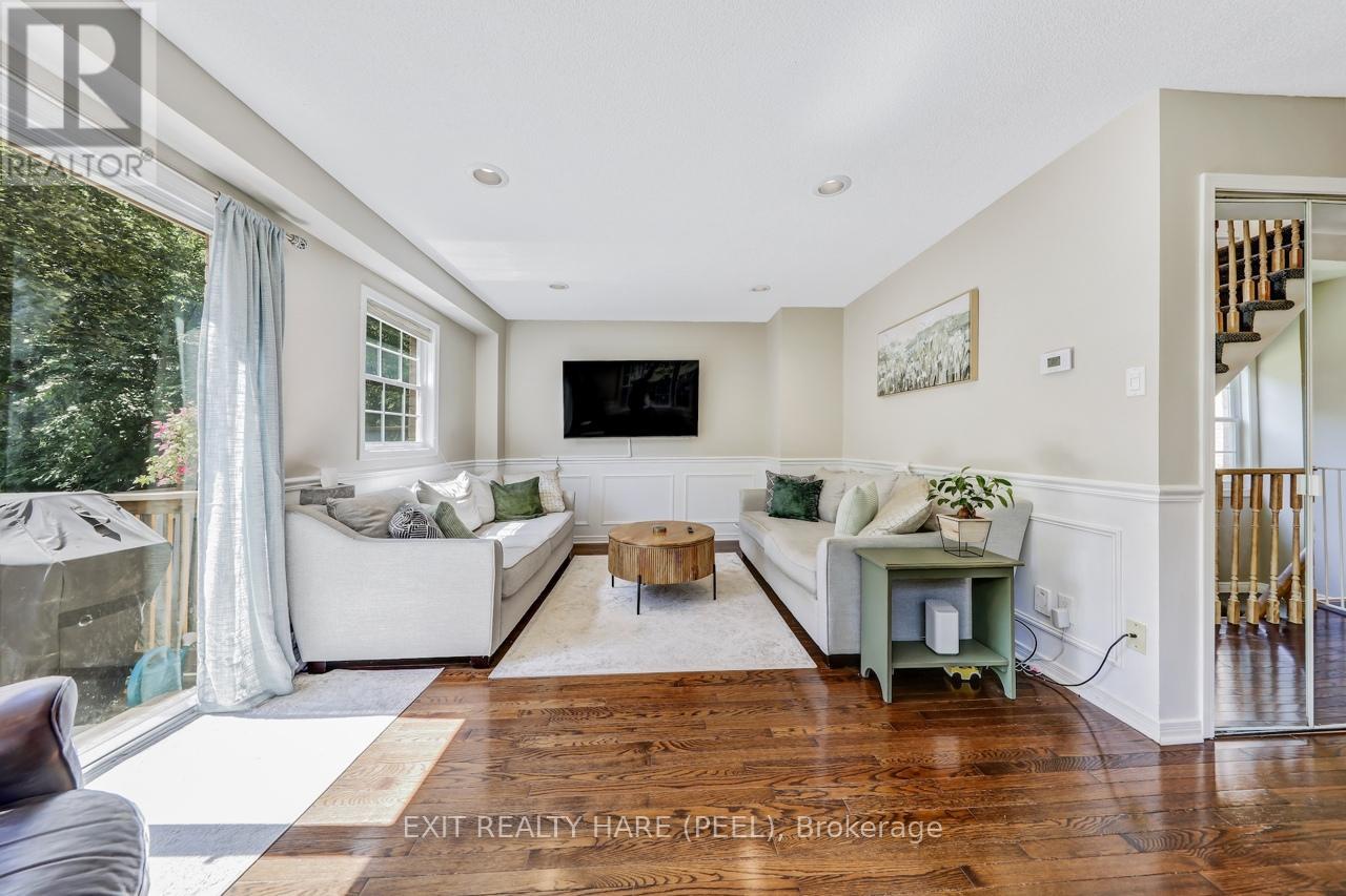 6 - 119 Spring Road, Georgina, Ontario L4P 2K4 - Photo 24 - N12259981