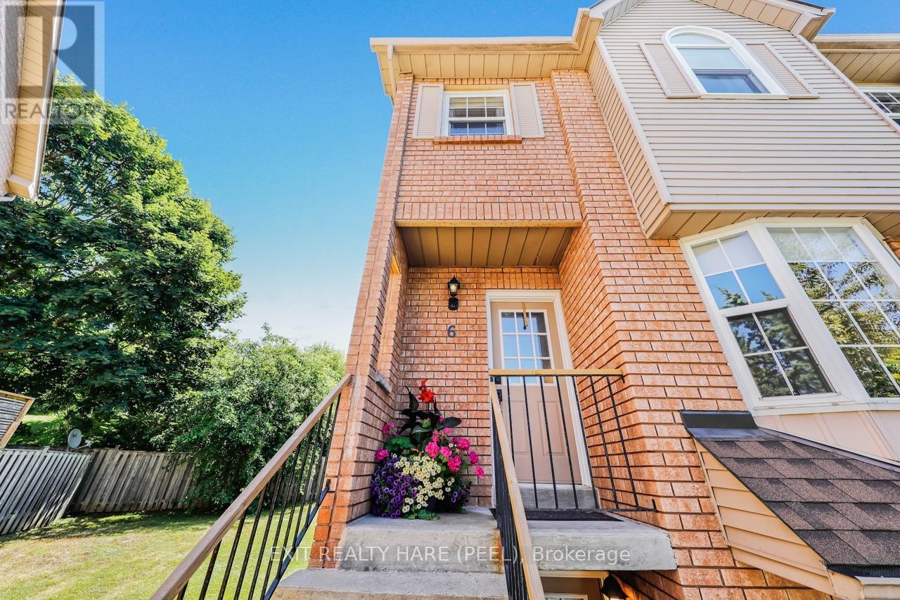 6 - 119 Spring Road, Georgina, Ontario L4P 2K4 - Photo 3 - N12259981