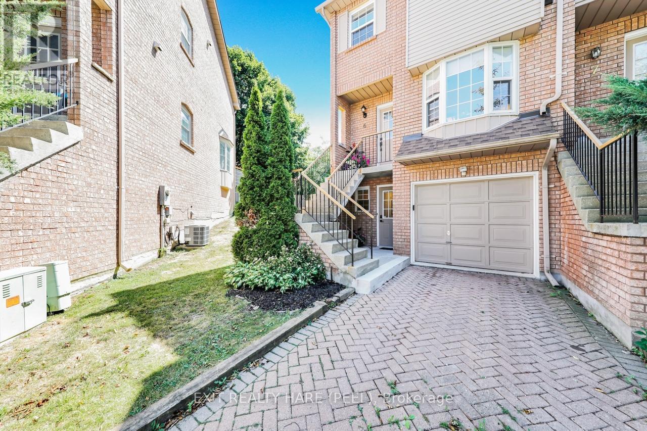 6 - 119 Spring Road, Georgina, Ontario L4P 2K4 - Photo 5 - N12259981