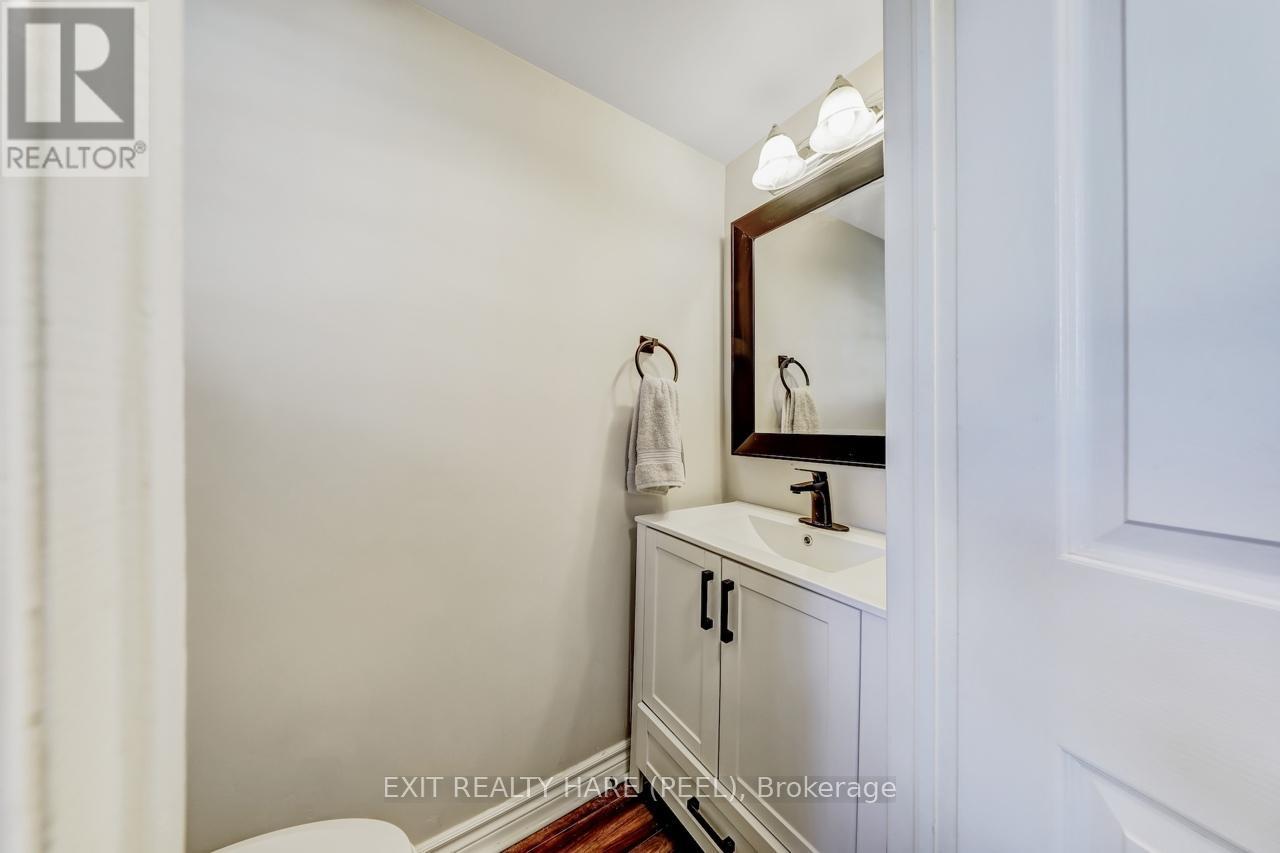 6 - 119 Spring Road, Georgina, Ontario L4P 2K4 - Photo 8 - N12259981