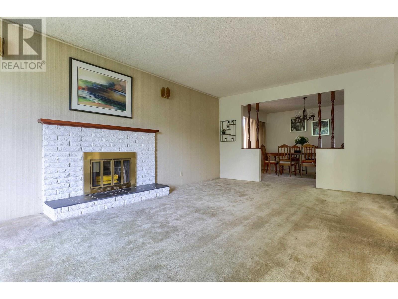 Property at 3492 E 49TH AVENUE image 5