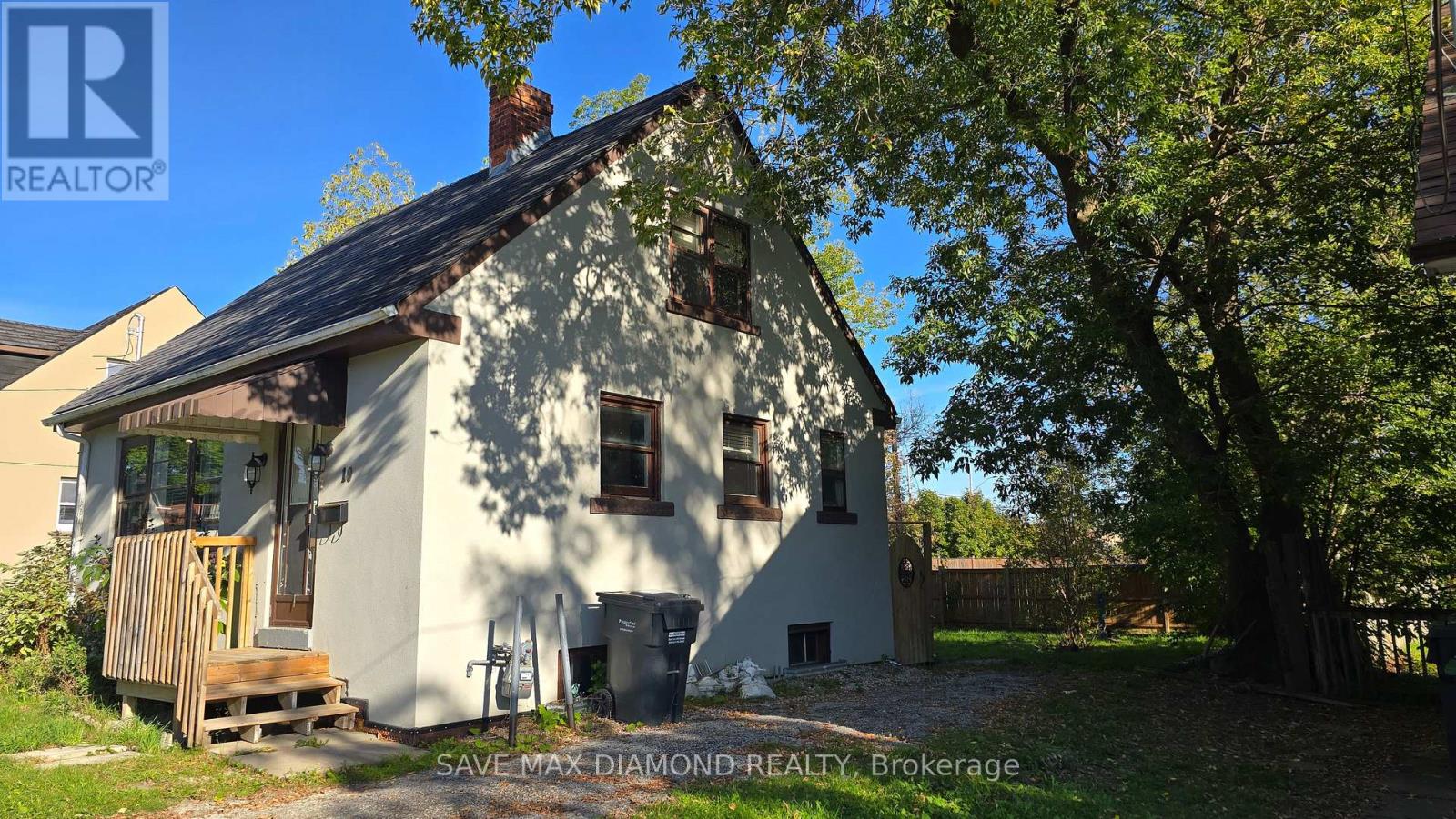 19 Pearl Street, Mississauga, Ontario  L5M 1X1 - Photo 3 - W12259955