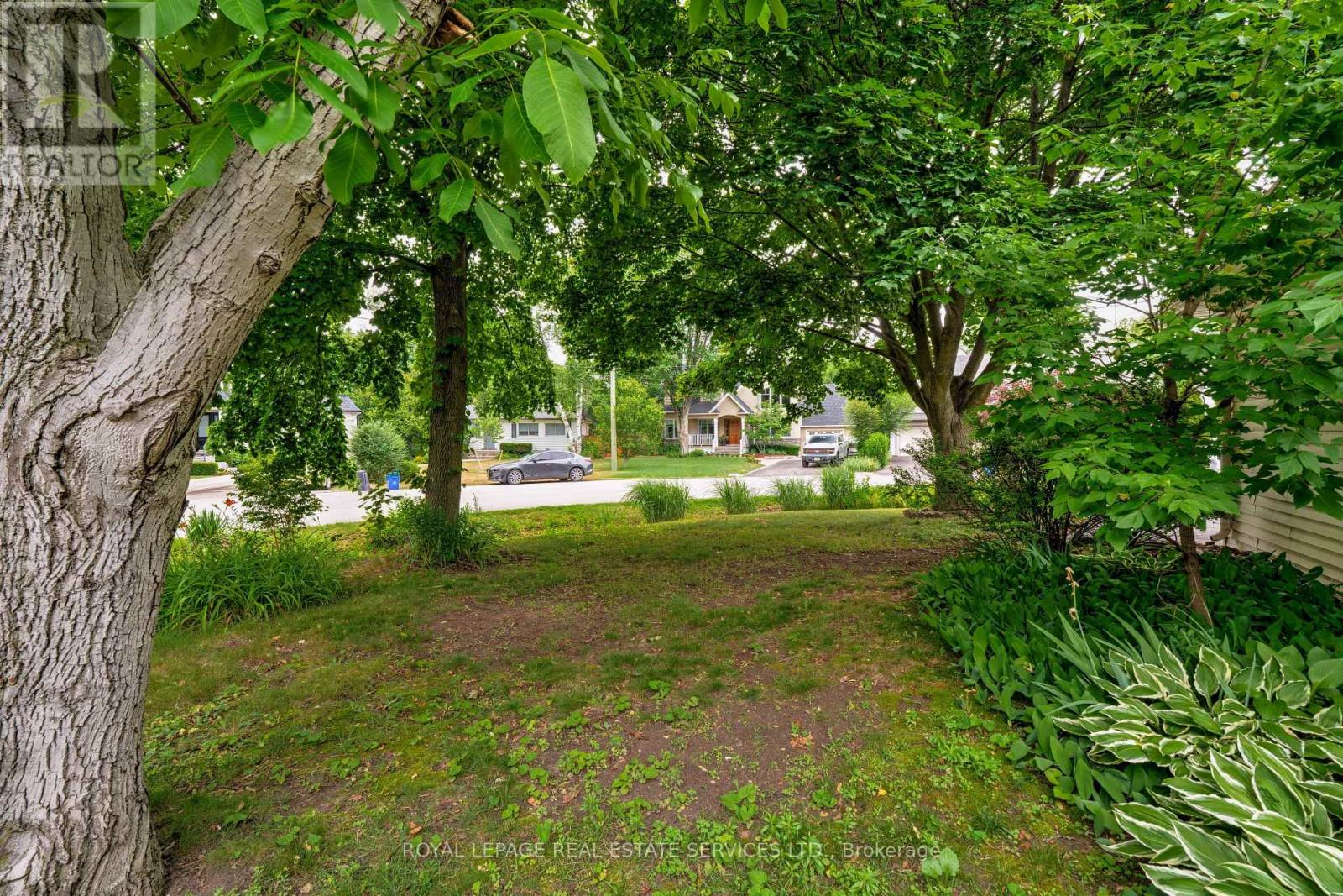 478 Avon Crescent, Oakville, Ontario  L6J 2T4 - Photo 42 - W12260002