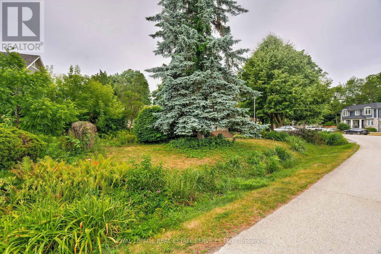 478 Avon Crescent, Oakville, Ontario  L6J 2T4 - Photo 46 - W12260002