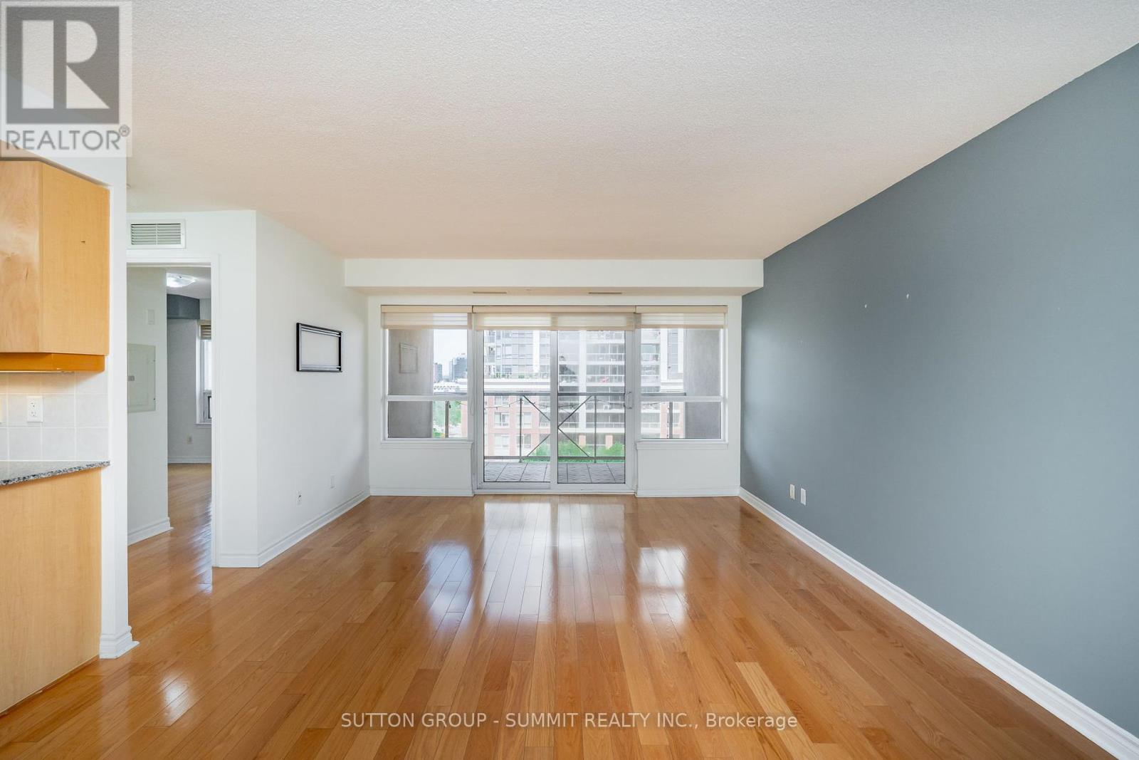 808 - 350 Princess Royal Drive, Mississauga, Ontario  L5B 4N1 - Photo 23 - W12260014