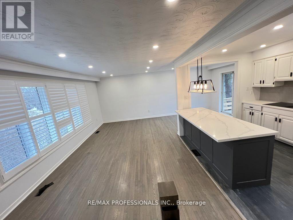 Property at 15 RIDGE DRIVE image 5