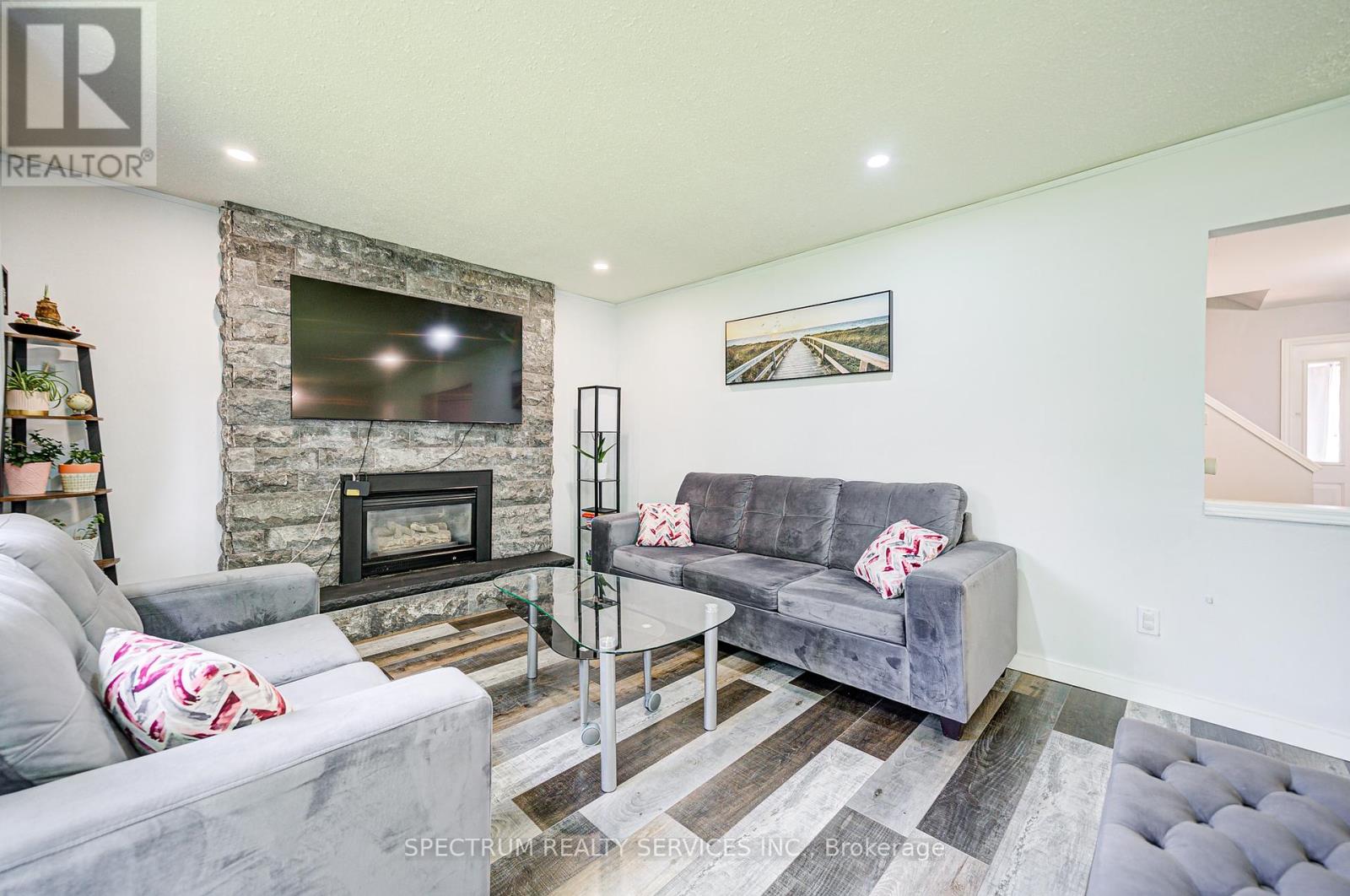 330 Centre Street, Shelburne, Ontario  L9V 2Y6 - Photo 20 - X12259969