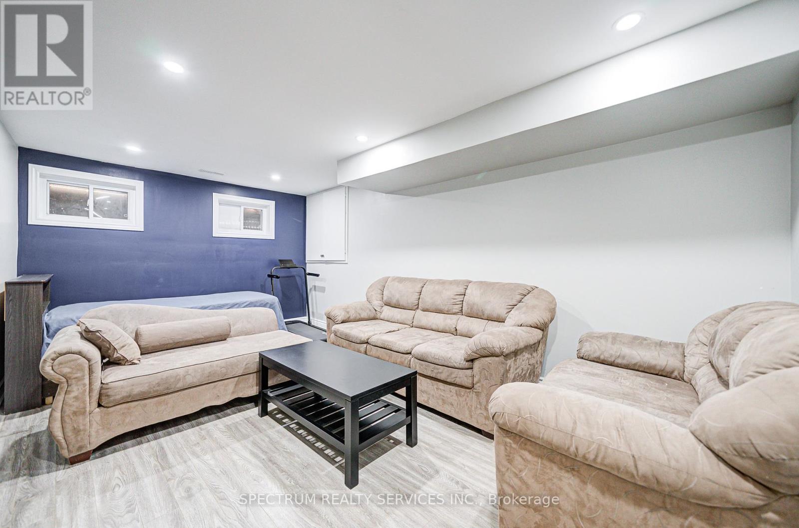 330 Centre Street, Shelburne, Ontario  L9V 2Y6 - Photo 38 - X12259969