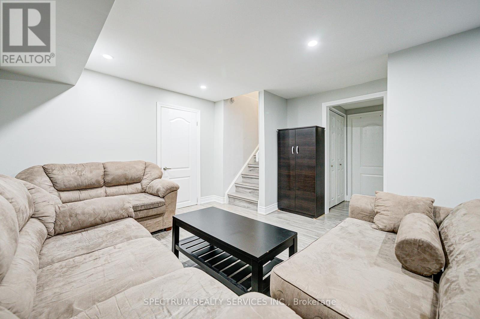 330 Centre Street, Shelburne, Ontario  L9V 2Y6 - Photo 39 - X12259969
