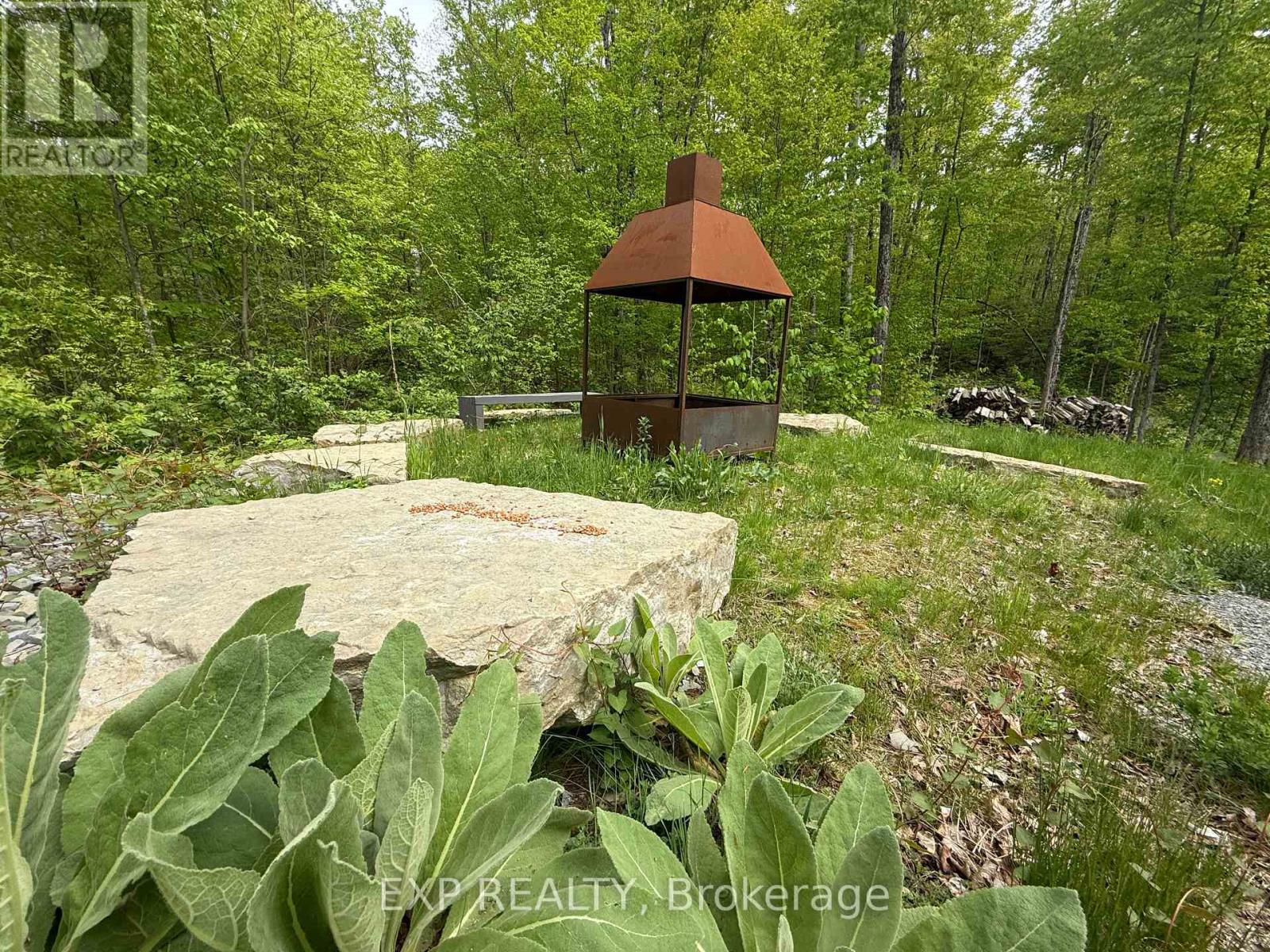 1077 Polar Bear Lane, Frontenac, Ontario  K0H 2P0 - Photo 16 - X12259989