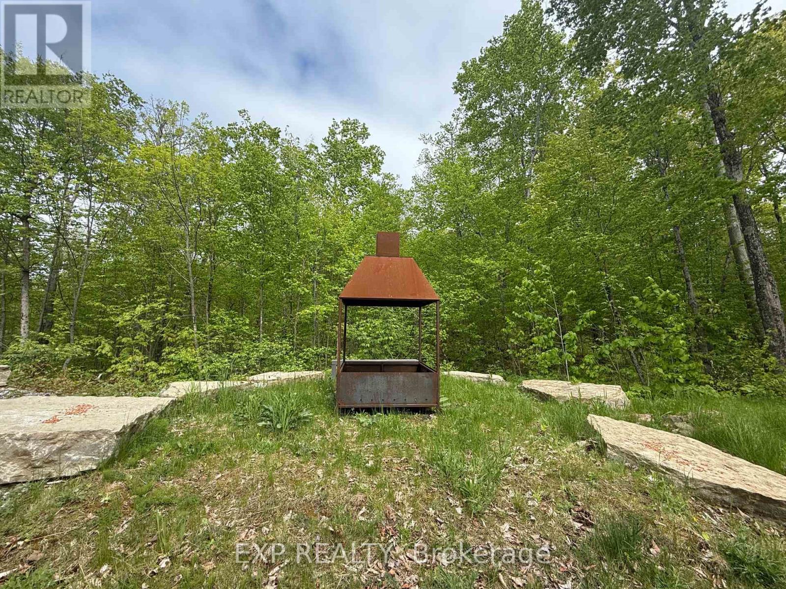 1077 Polar Bear Lane, Frontenac, Ontario  K0H 2P0 - Photo 17 - X12259989