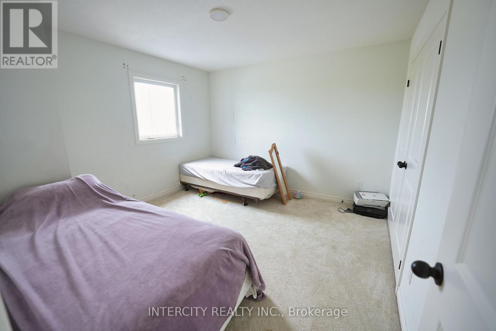 259 Byers Street, London South, Ontario  N6L 0J2 - Photo 10 - X12260081