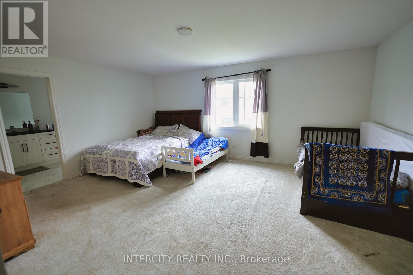 259 Byers Street, London South, Ontario  N6L 0J2 - Photo 6 - X12260081