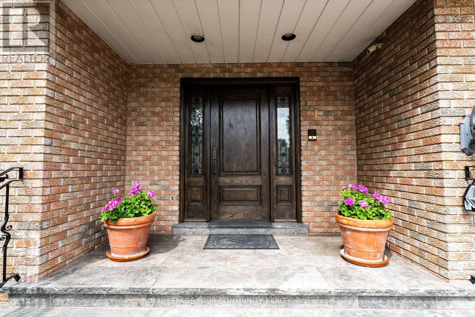 Property at 1 TANNERY COURT image 2