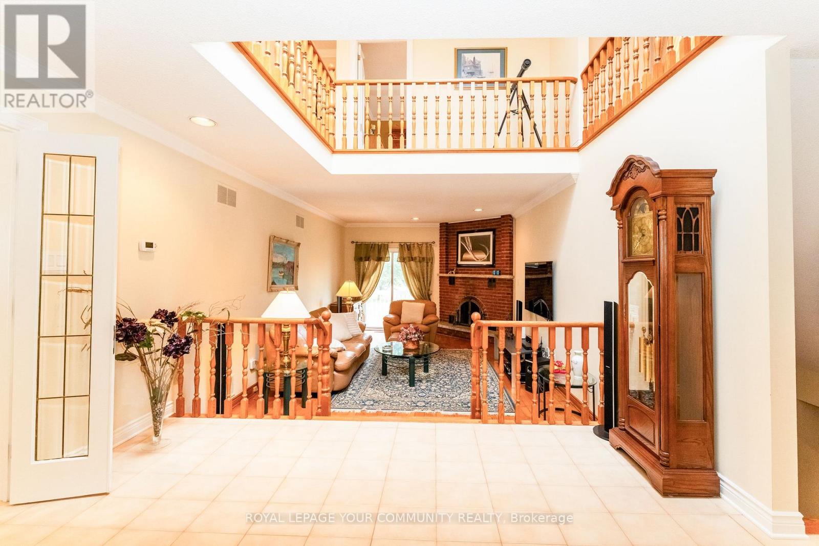 1 Tannery Court, Richmond Hill, Ontario  L4C 7V5 - Photo 8 - N12257108