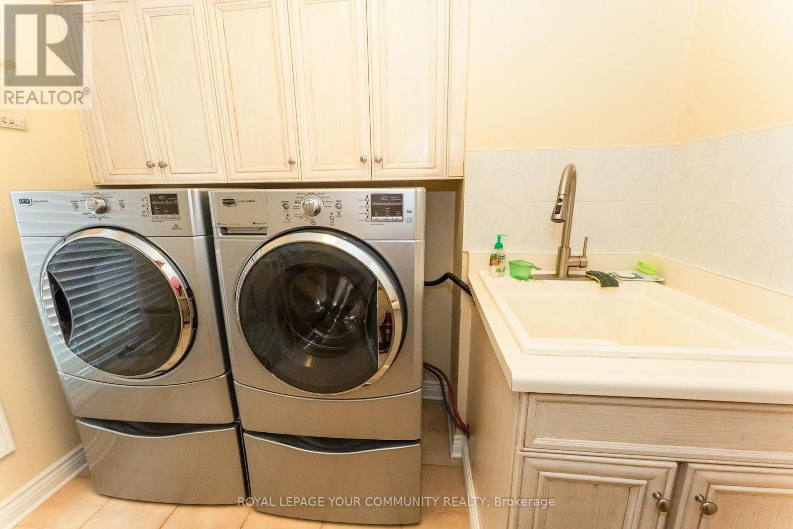 1 Tannery Court, Richmond Hill, Ontario  L4C 7V5 - Photo 18 - N12257108