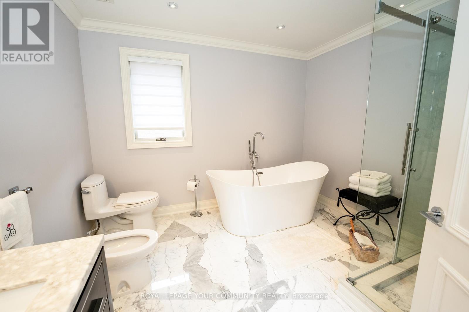 1 Tannery Court, Richmond Hill, Ontario  L4C 7V5 - Photo 24 - N12257108
