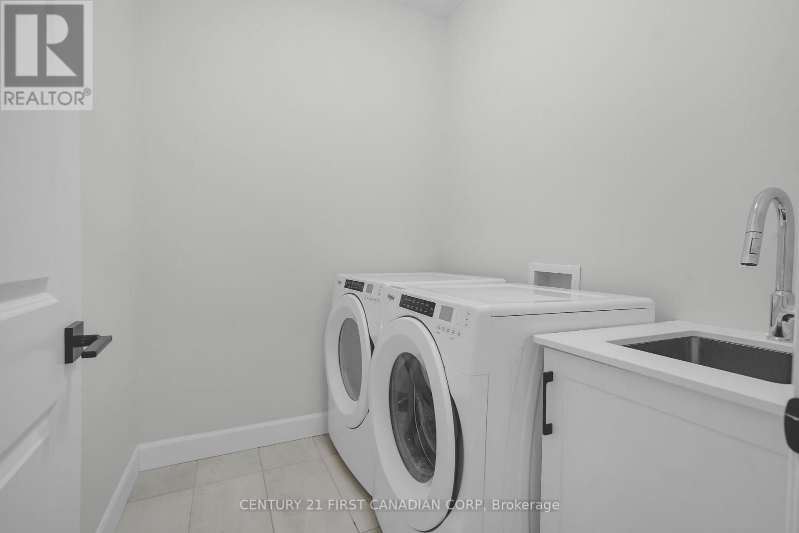 287a Nancy Street, Dutton/dunwich, Ontario  N0L 1J0 - Photo 24 - X12260336