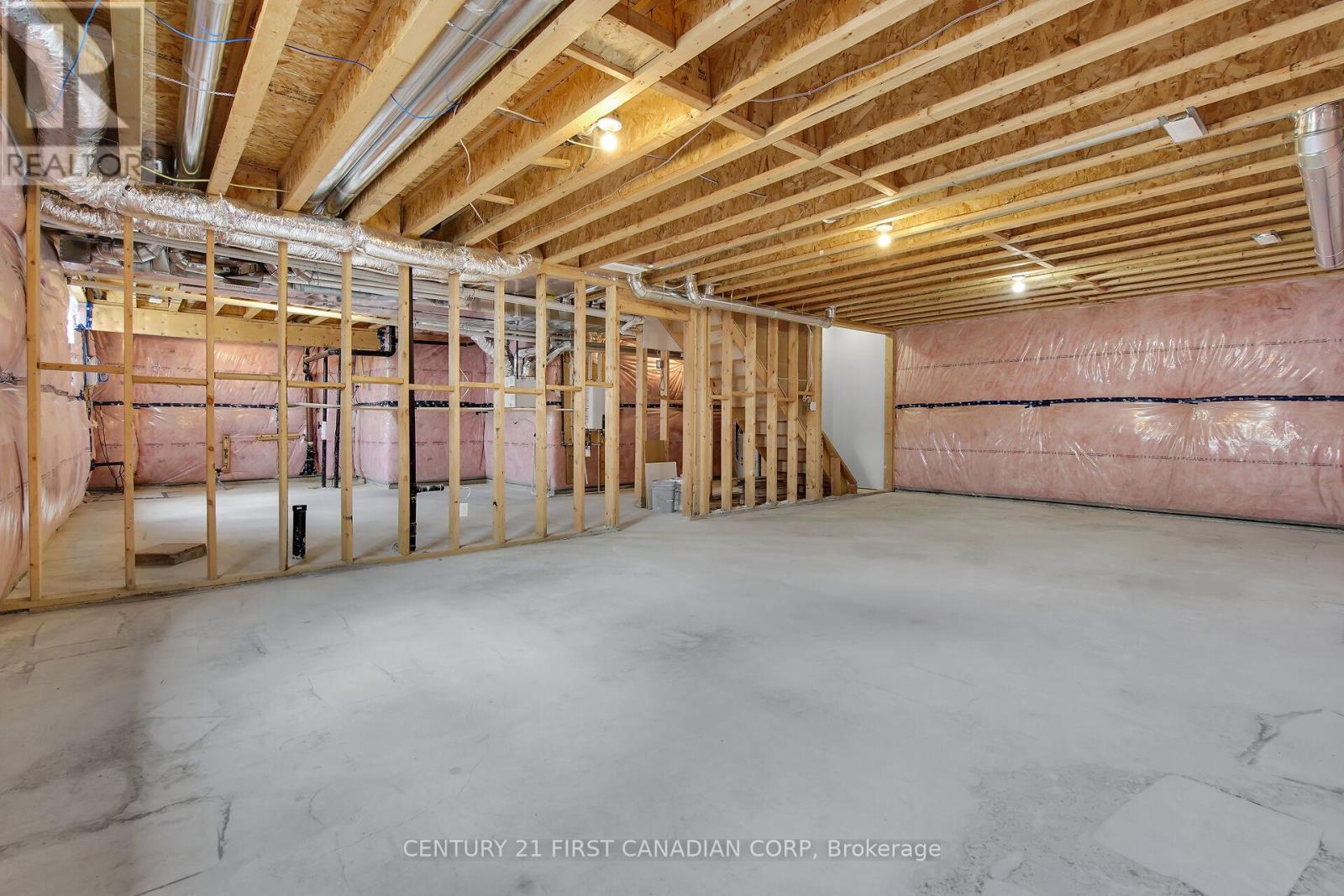 287a Nancy Street, Dutton/dunwich, Ontario  N0L 1J0 - Photo 34 - X12260336