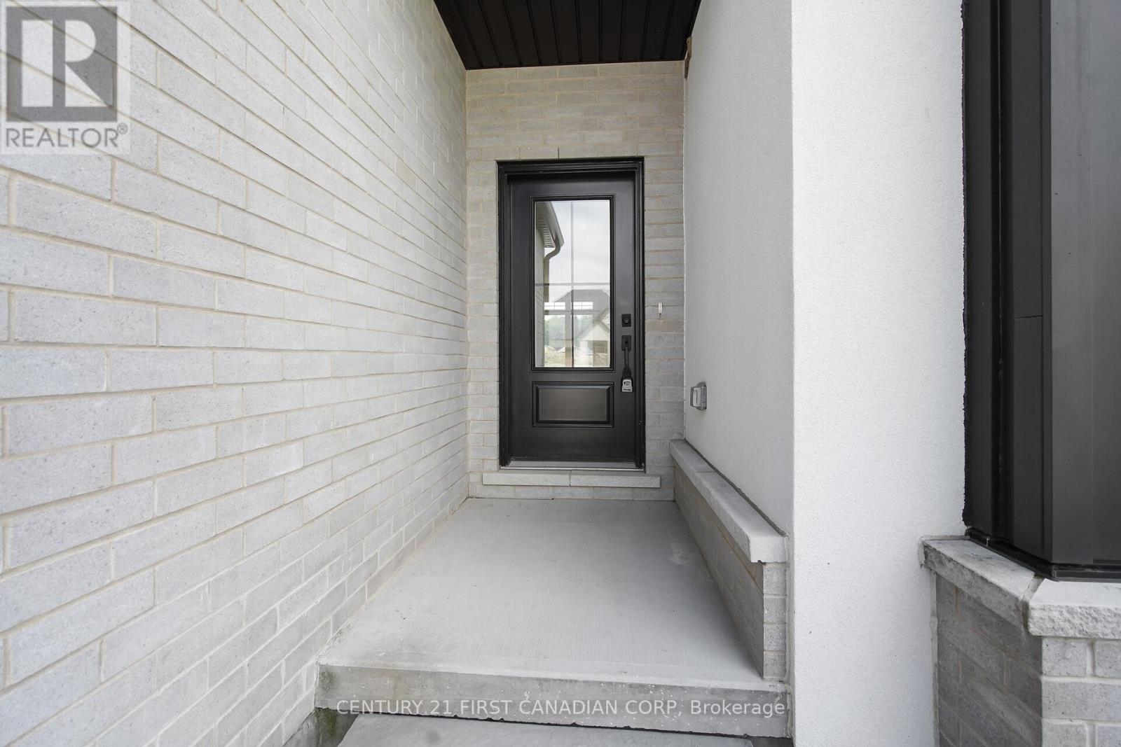 287a Nancy Street, Dutton/dunwich, Ontario  N0L 1J0 - Photo 4 - X12260336
