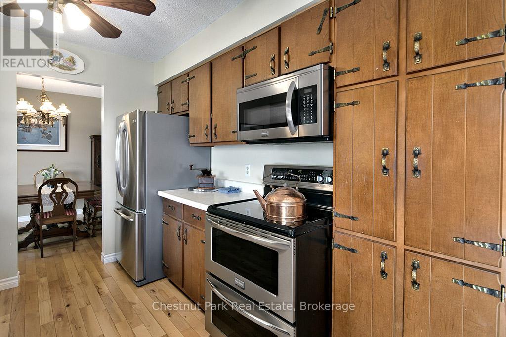 282 Mar Side Road, South Bruce Peninsula, Ontario  N0H 2T0 - Photo 16 - X12260252