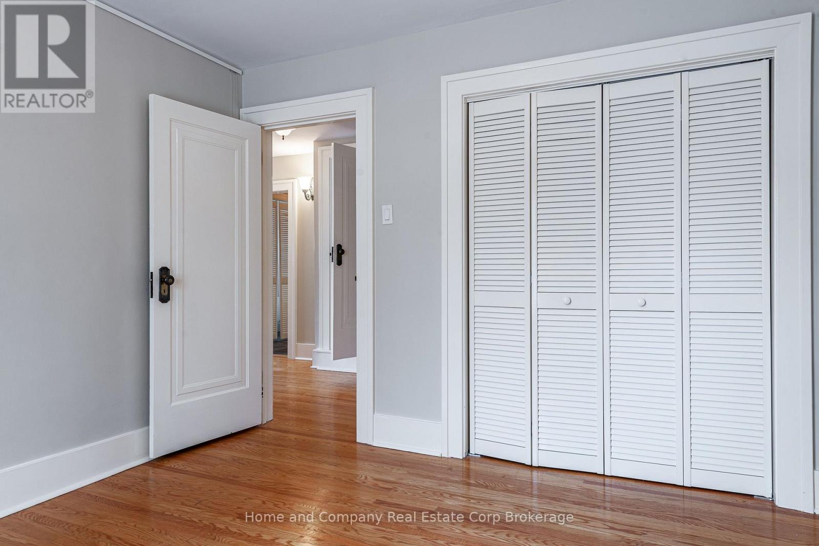 211 Douglas Street, Stratford, Ontario  N5A 5P8 - Photo 35 - X12260308