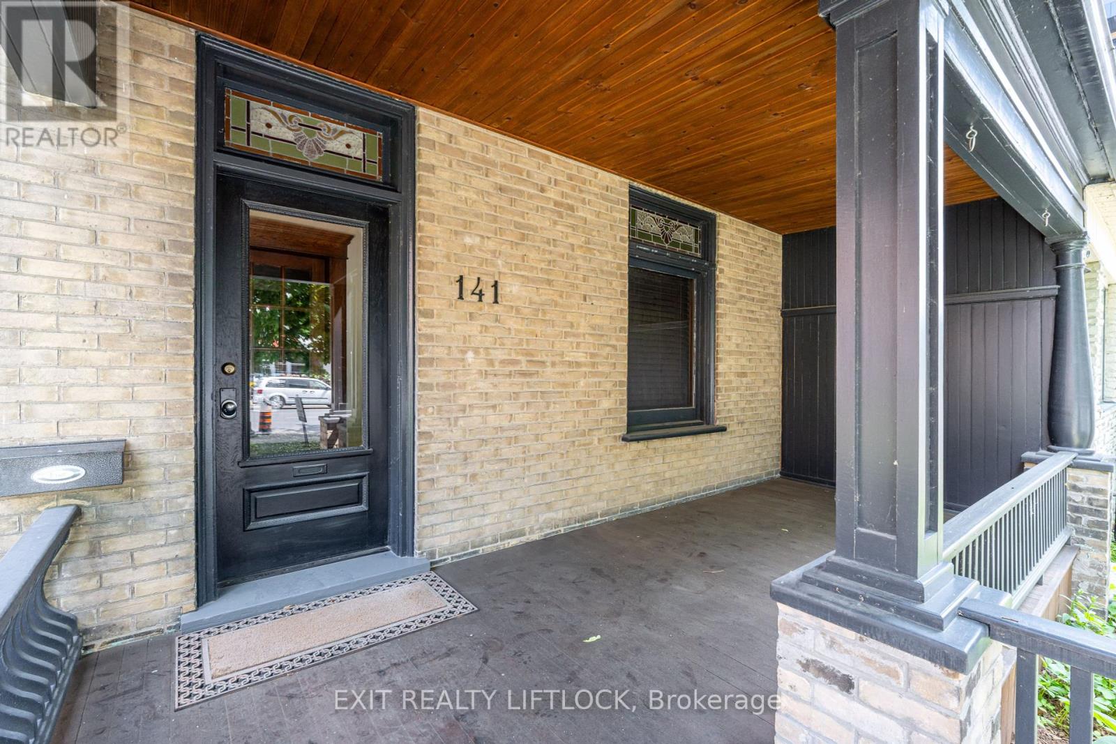 Property at 141 HUNTER STREET E image 2