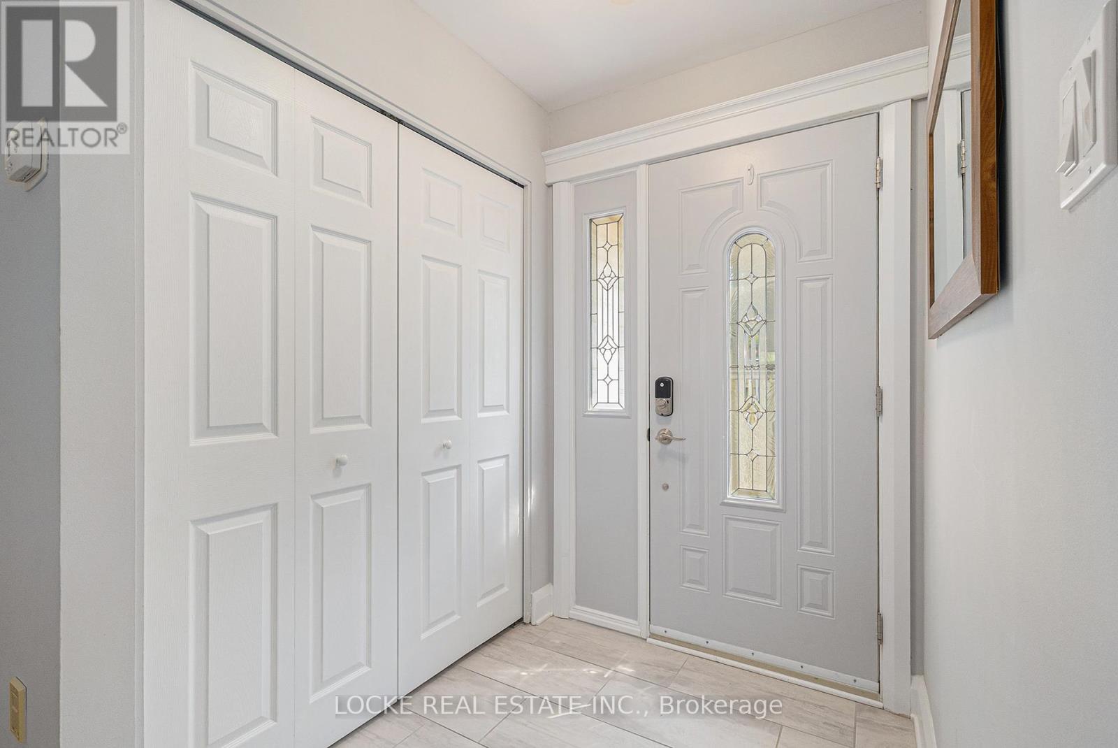 Property at 1382 LEIGH CRESCENT image 4