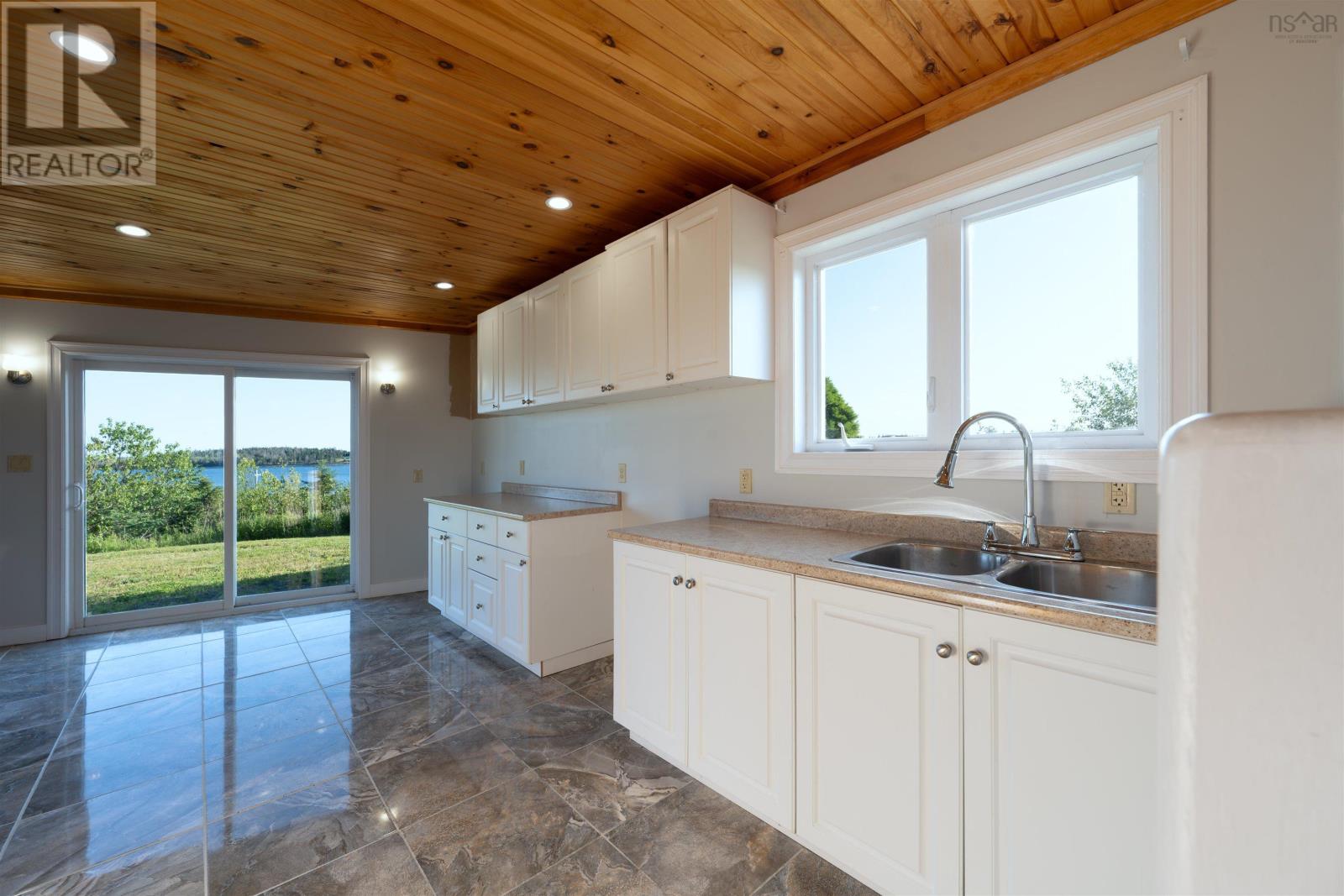 45 Platinum Lane, Popes Harbour, Nova Scotia  B0J 3H0 - Photo 4 - 202516481