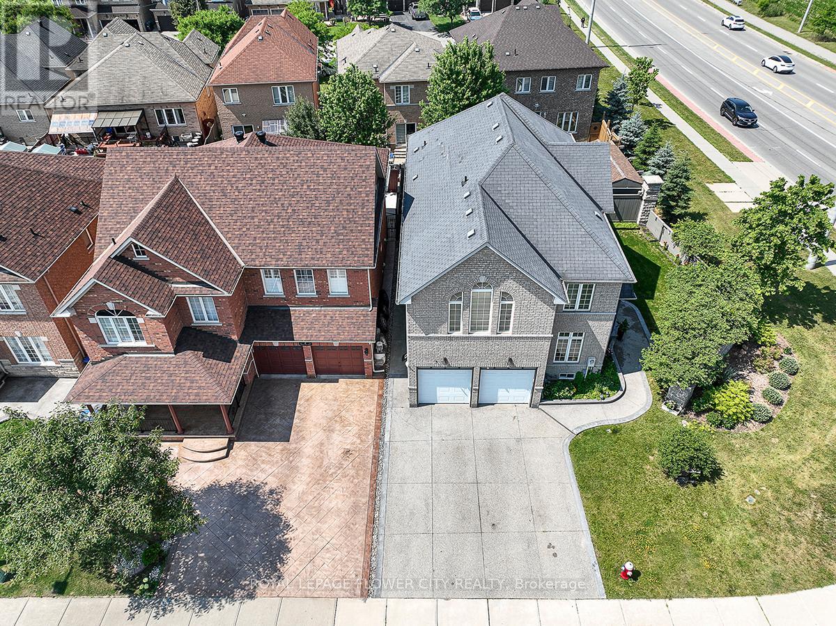 Property at 2 YELLOW AVENS BOULEVARD image 1