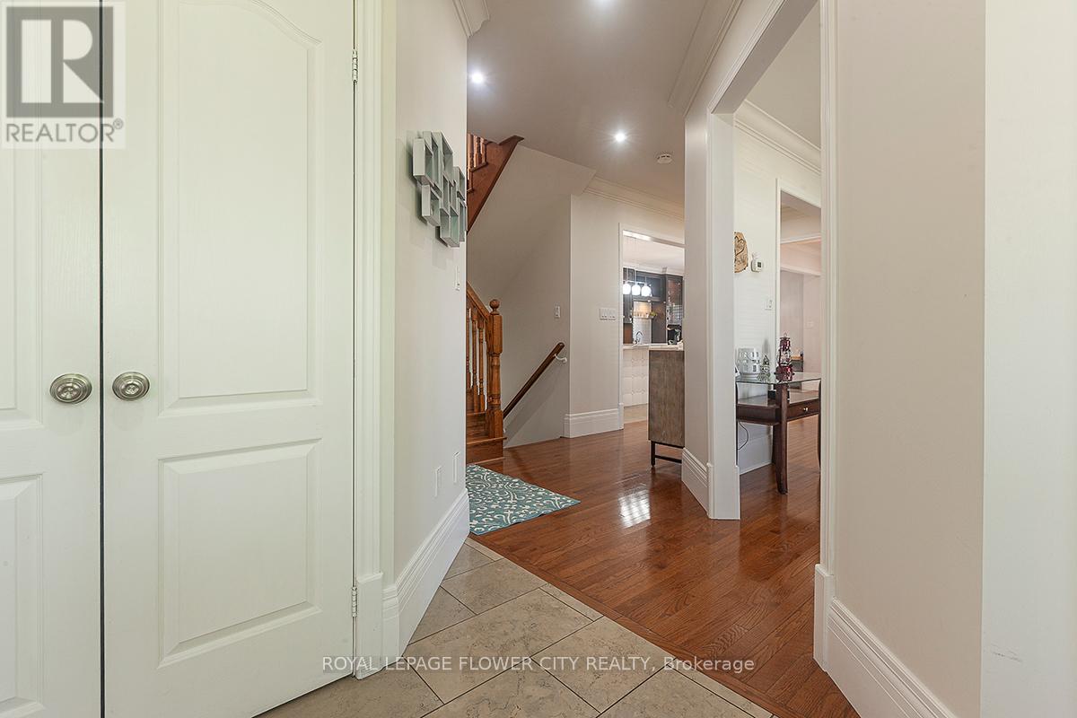 2 Yellow Avens Boulevard, Brampton, Ontario  L6R 0R5 - Photo 11 - W12260178