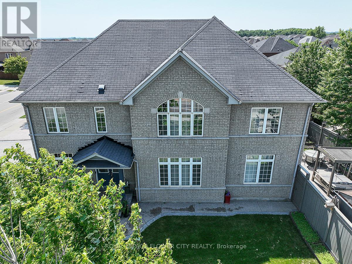 Property at 2 YELLOW AVENS BOULEVARD image 2