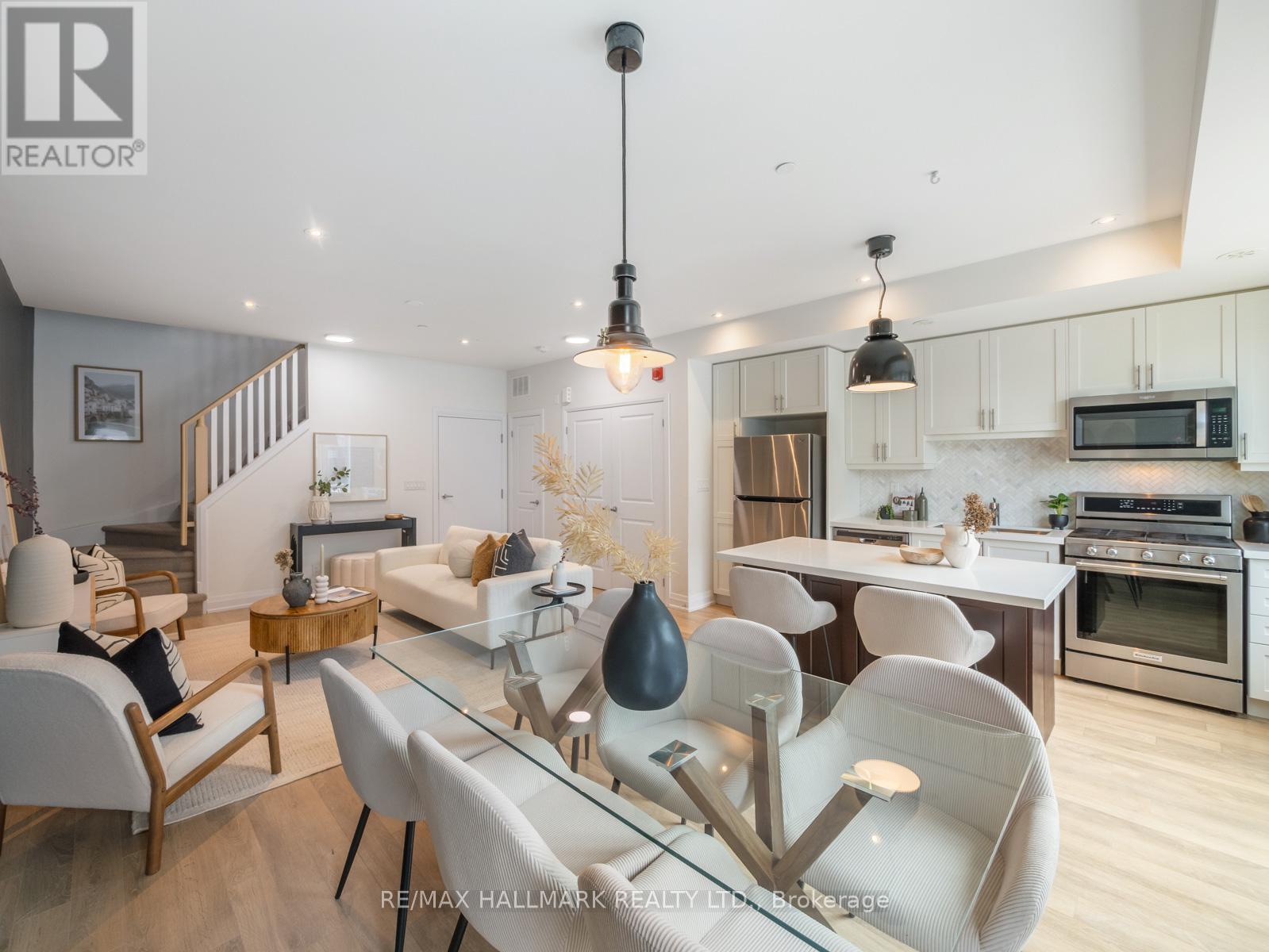 Property at 3 - 85 EASTWOOD PARK GARDENS image 1