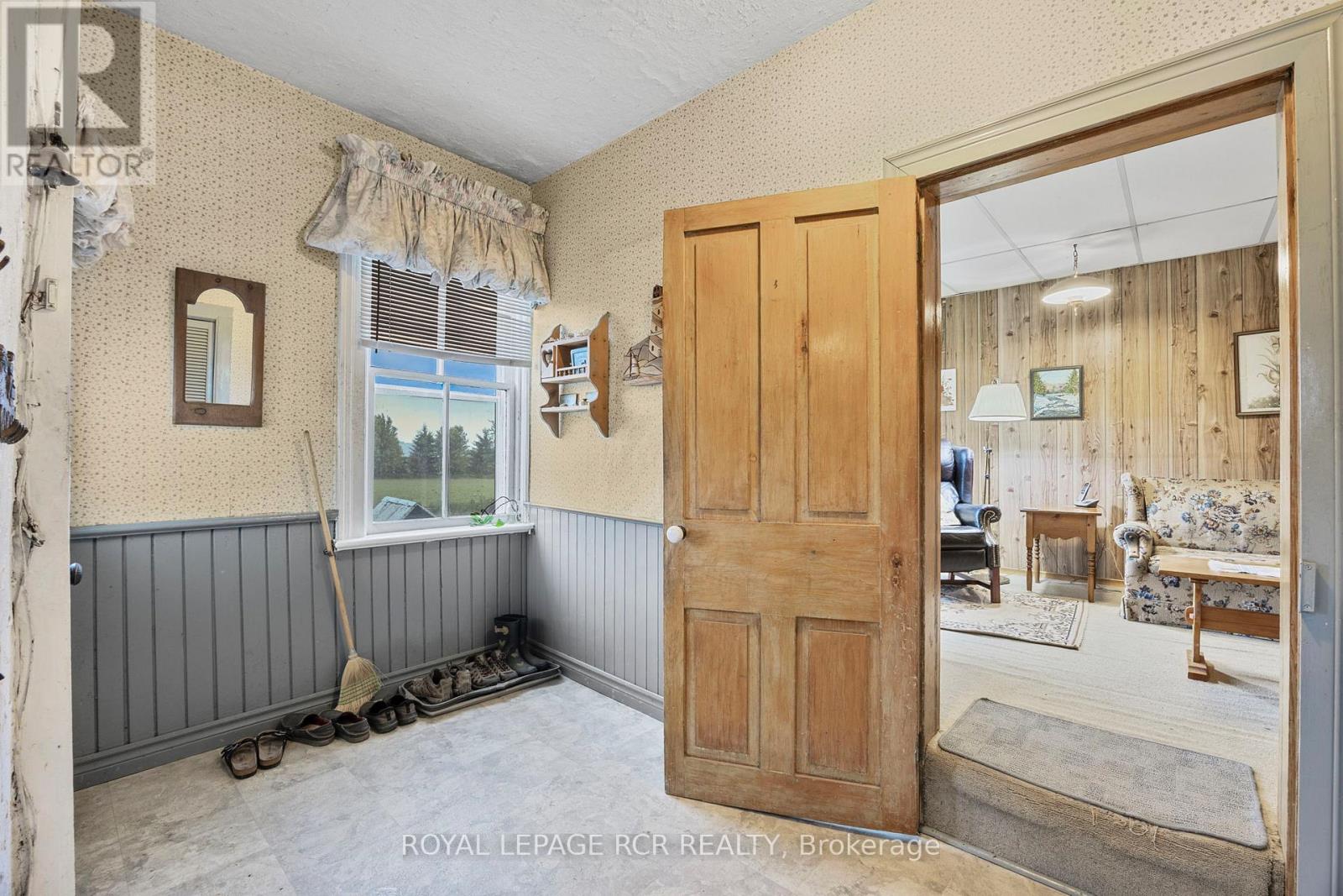 5616 County Rd 15, Adjala-Tosorontio, Ontario  L9R 1V3 - Photo 21 - N12260339
