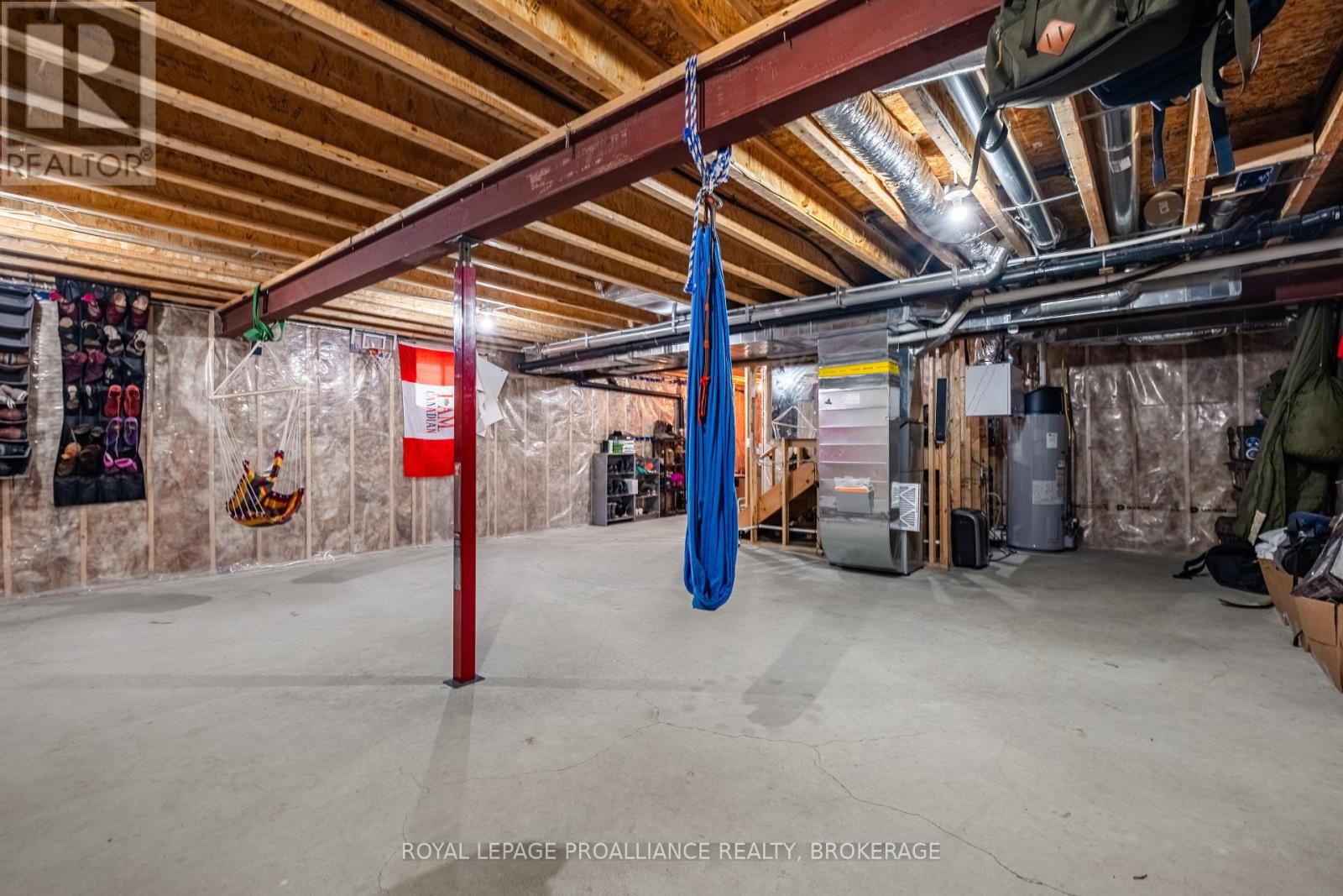 16 Park Crescent, Loyalist, Ontario  K7N 0C2 - Photo 43 - X12260492