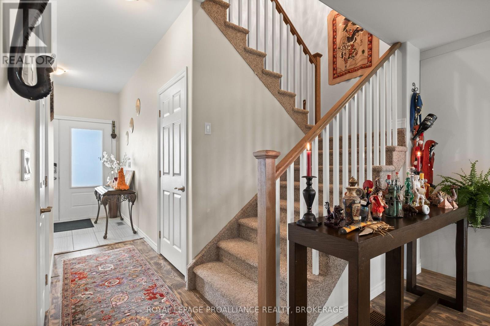 16 Park Crescent, Loyalist, Ontario  K7N 0C2 - Photo 6 - X12260492