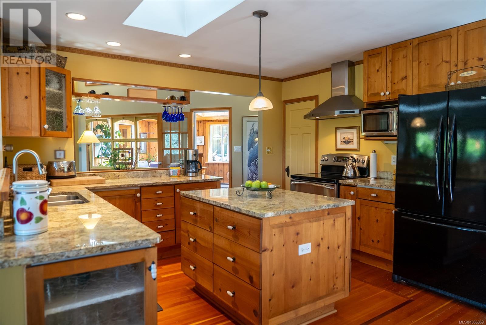 Property at 1616 Schooner Way image 3