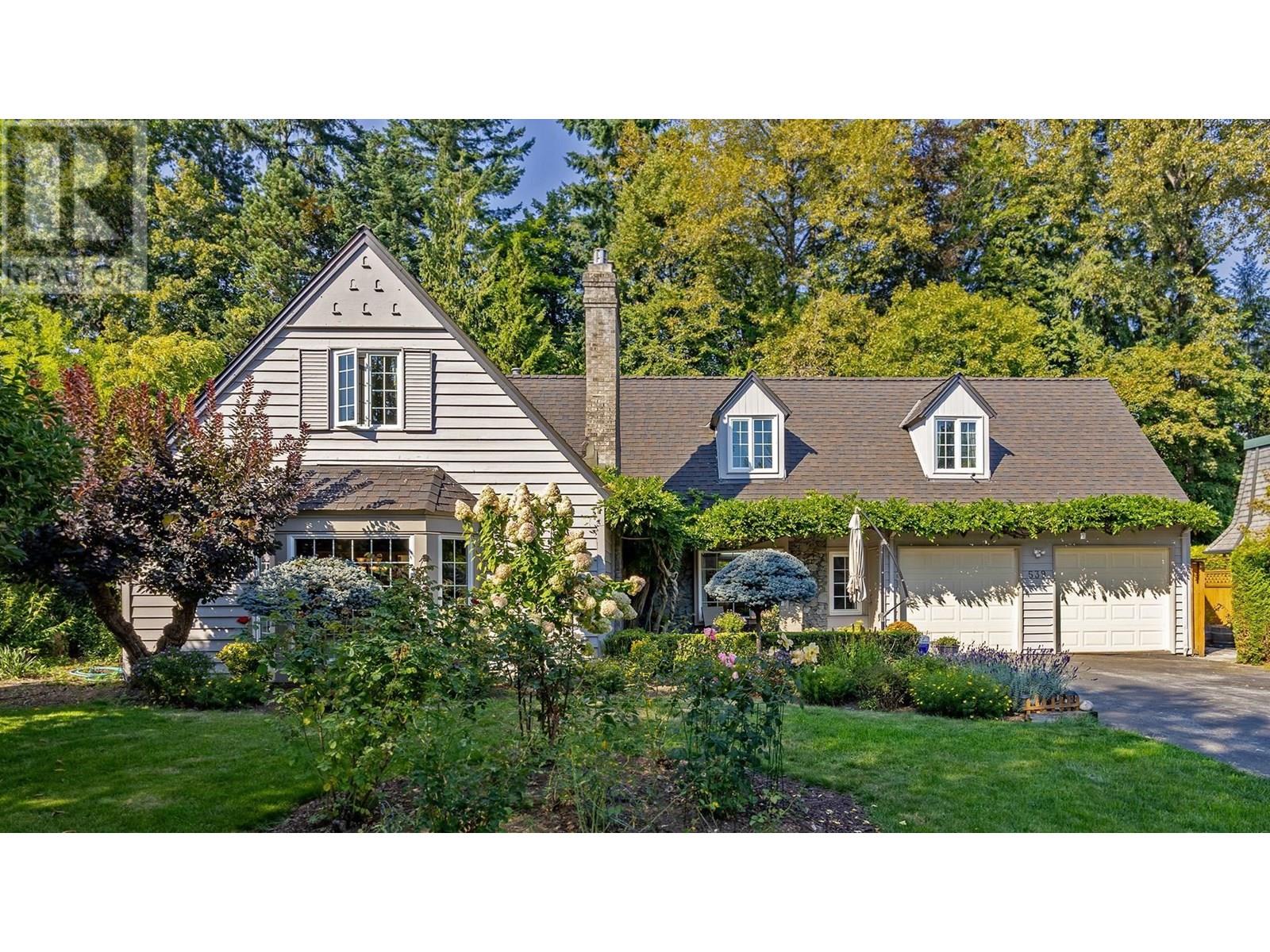 539 NEWCROFT PLACE, west vancouver, British Columbia V7T1W9