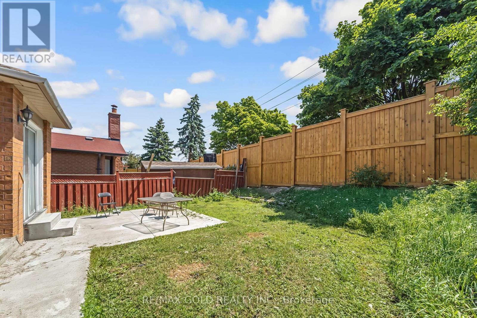 67 Sal Circle, Brampton, Ontario  L6R 1H6 - Photo 30 - W12260416