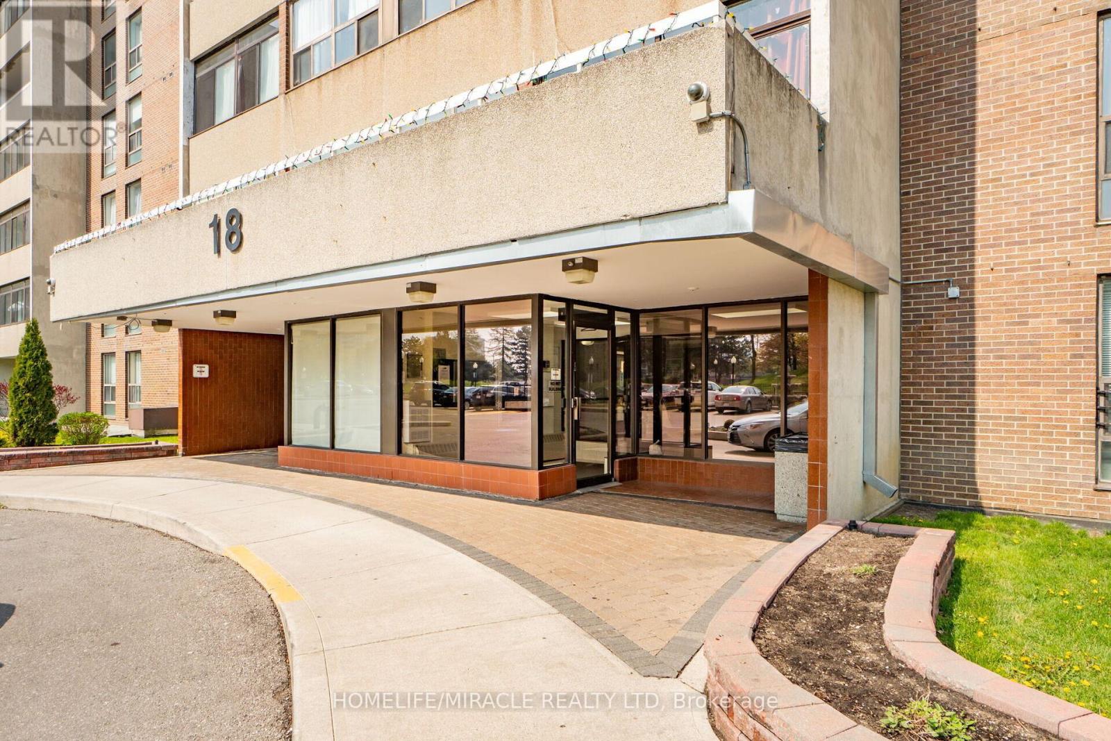 Property at 206 - 18 KNIGHTSBRIDGE ROAD image 4